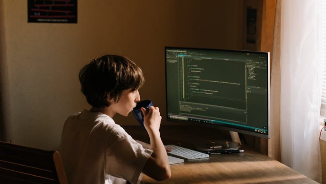 Dev เสียงแตก! AI เขียนโค้ดเทพจริง แต่ทำไมยิ่งเก่งยิ่งน่ากังวล?