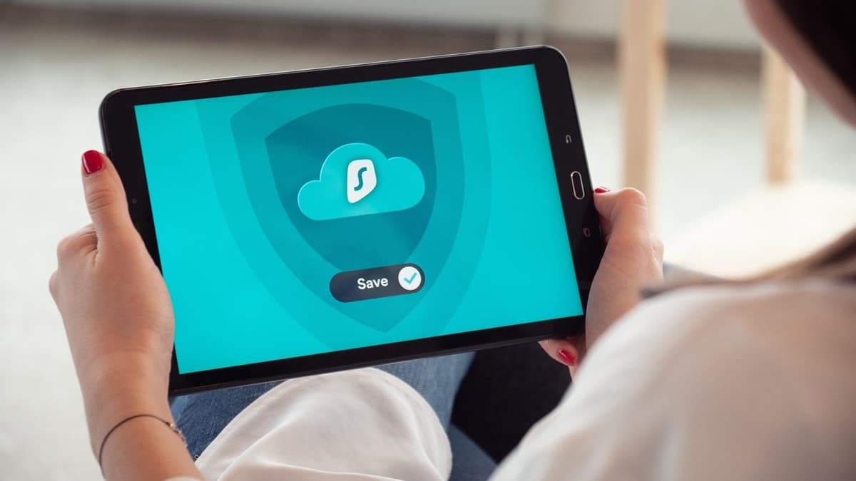 Multitasking บน Tablet จะเทพขึ้น? Google แอบซุ่มทำฟีเจอร์ 'ลากแอปเป็นหน้าต่างลอย'