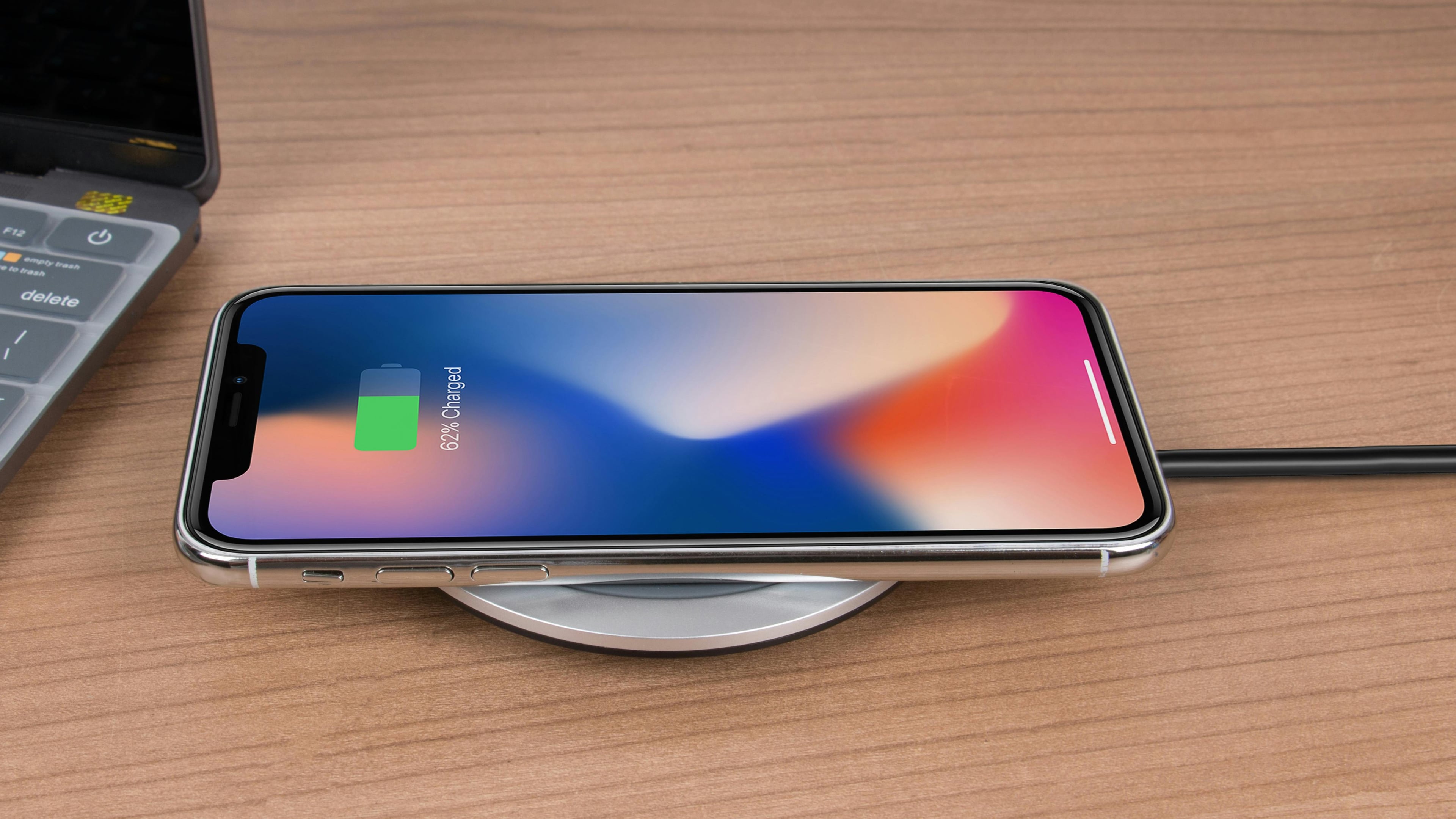 iPhone 17 Pro Max ครองแชมป์แบตฯ ชนะ Galaxy S25 Ultra แบบขาด