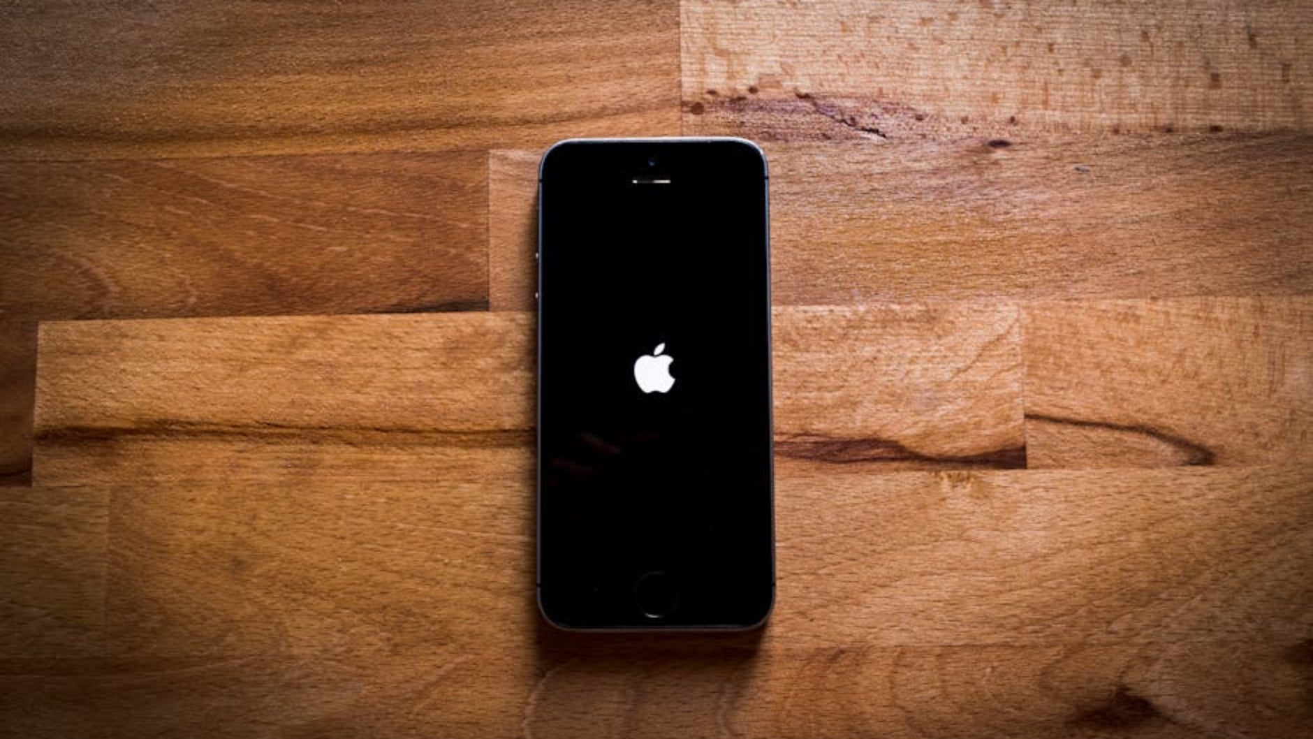 Apple อัปเกรดโปรแกรมล่าค่าหัวครั้งใหญ่ เพิ่มรางวัลสูงสุด 74 ล้านบาท