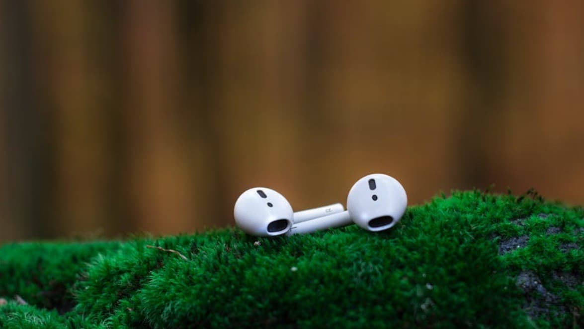 Apple เผยงานวิจัย AI อ่านคลื่นสมองสุดล้ำ ลุ้นปูทางสู่ฟีเจอร์ใหม่ใน AirPods