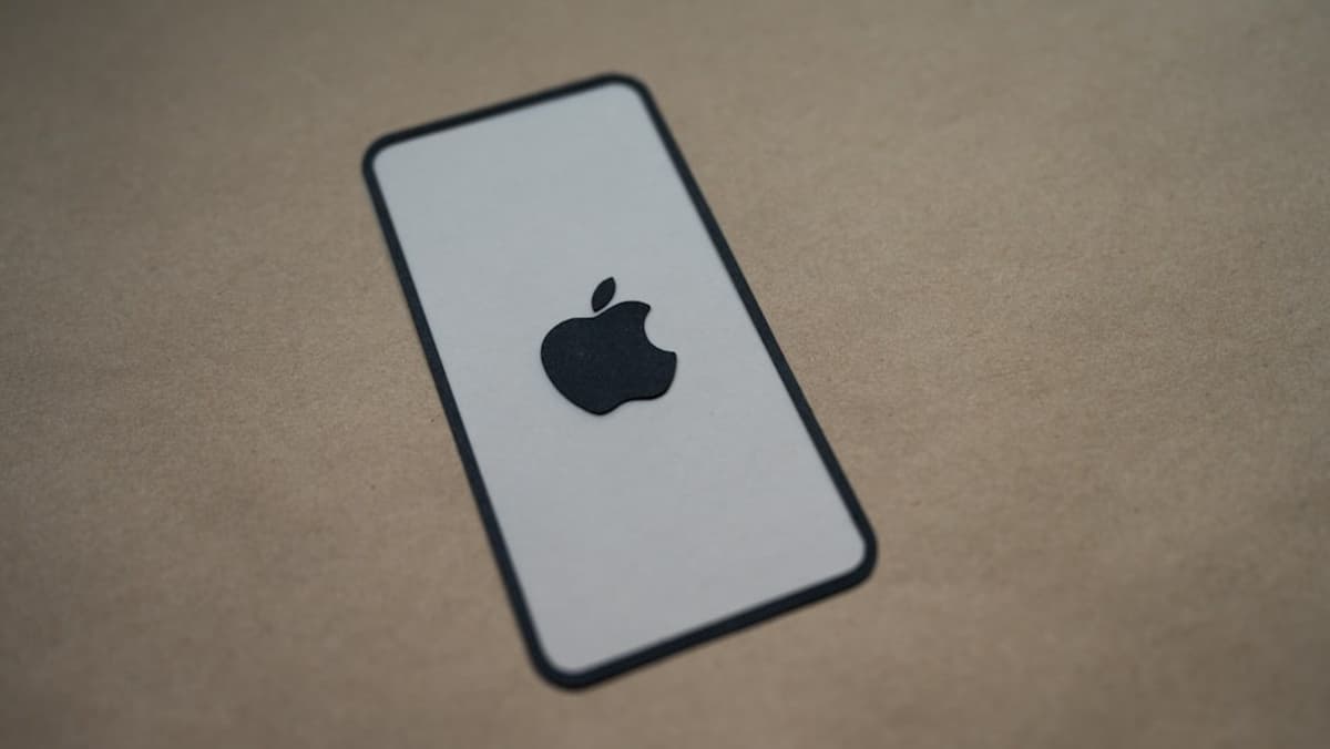 ลือหนัก! iPhone Fold เริ่มเดินสายผลิตที่ Foxconn แล้ว เตรียมเขย่าวงการจอพับ