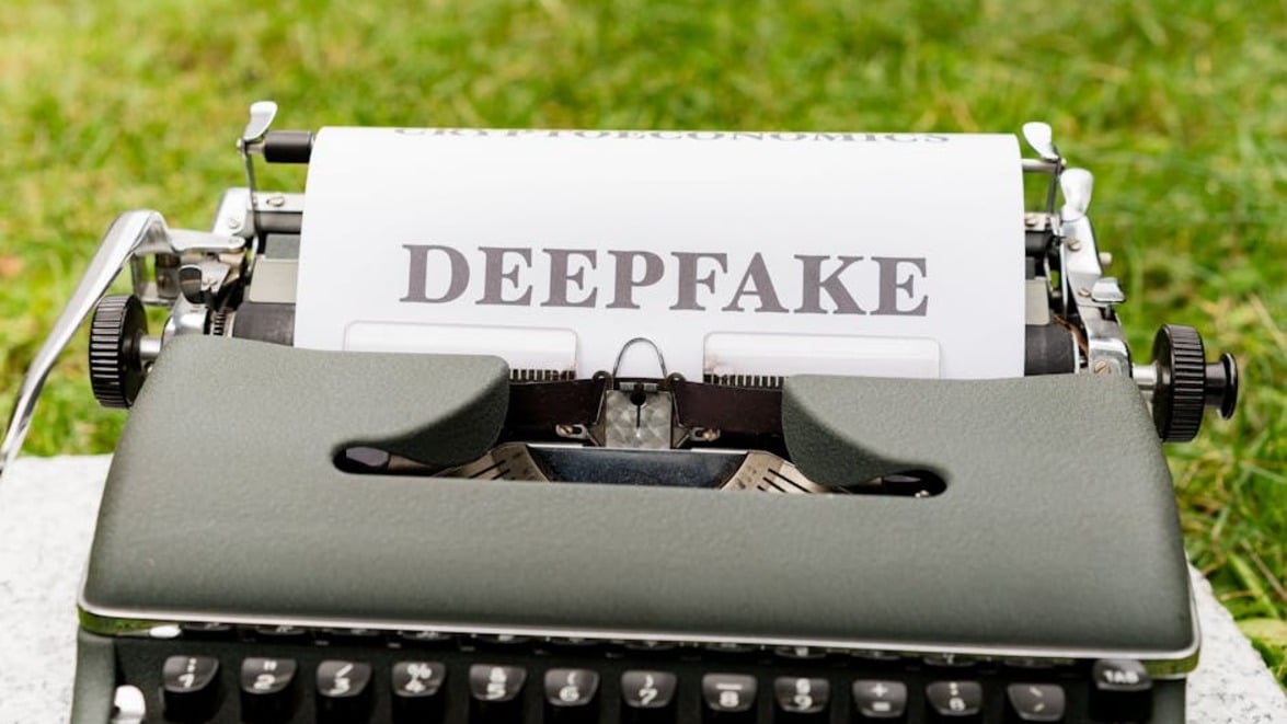 OpenAI แก้เกมด่วน! เพิ่มฟีเจอร์คุม Deepfake ในแอป Sora หลังเจอดราม่า