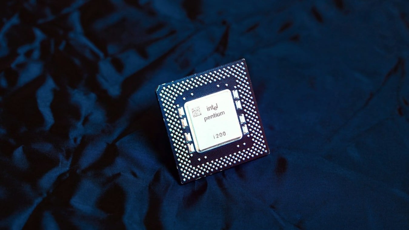 Intel ทุ่มสุดตัว! สั่งซื้อเครื่องผลิตชิป High-NA จาก ASML เพิ่ม หวังปั้น 14A ให้ปัง