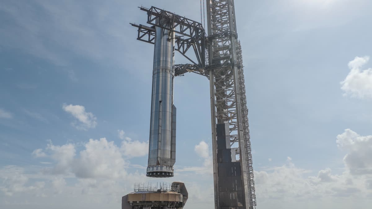 สำเร็จอีกครั้ง! SpaceX ส่ง Starship V2 ปิดจ๊อบสวยงามในเที่ยวบินที่ 11