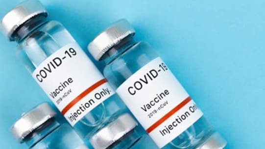 ผลวิจัยชี้ วัคซีน mRNA COVID-19 อาจช่วยยืดชีวิตผู้ป่วยมะเร็ง
